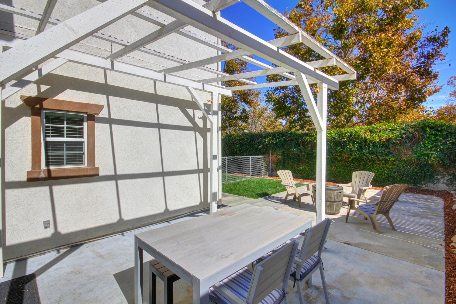 Dunnigan Realtors Elk Grove 4 Bedrooms, Single Family Home, Sold Listings, La Tonis Way, 2 Bathrooms, Listing ID 1144, Elk Grove, California, United States, 95758,