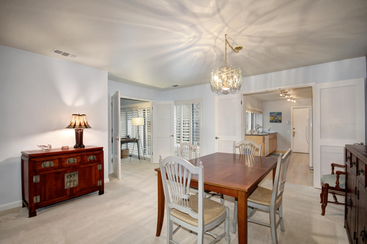 Dunnigan Realtors 2 Bedrooms, Condominium, Sold Listings, Dunbarton, 2 Bathrooms, Listing ID 1152, Sacramento, California, United States, 95825,