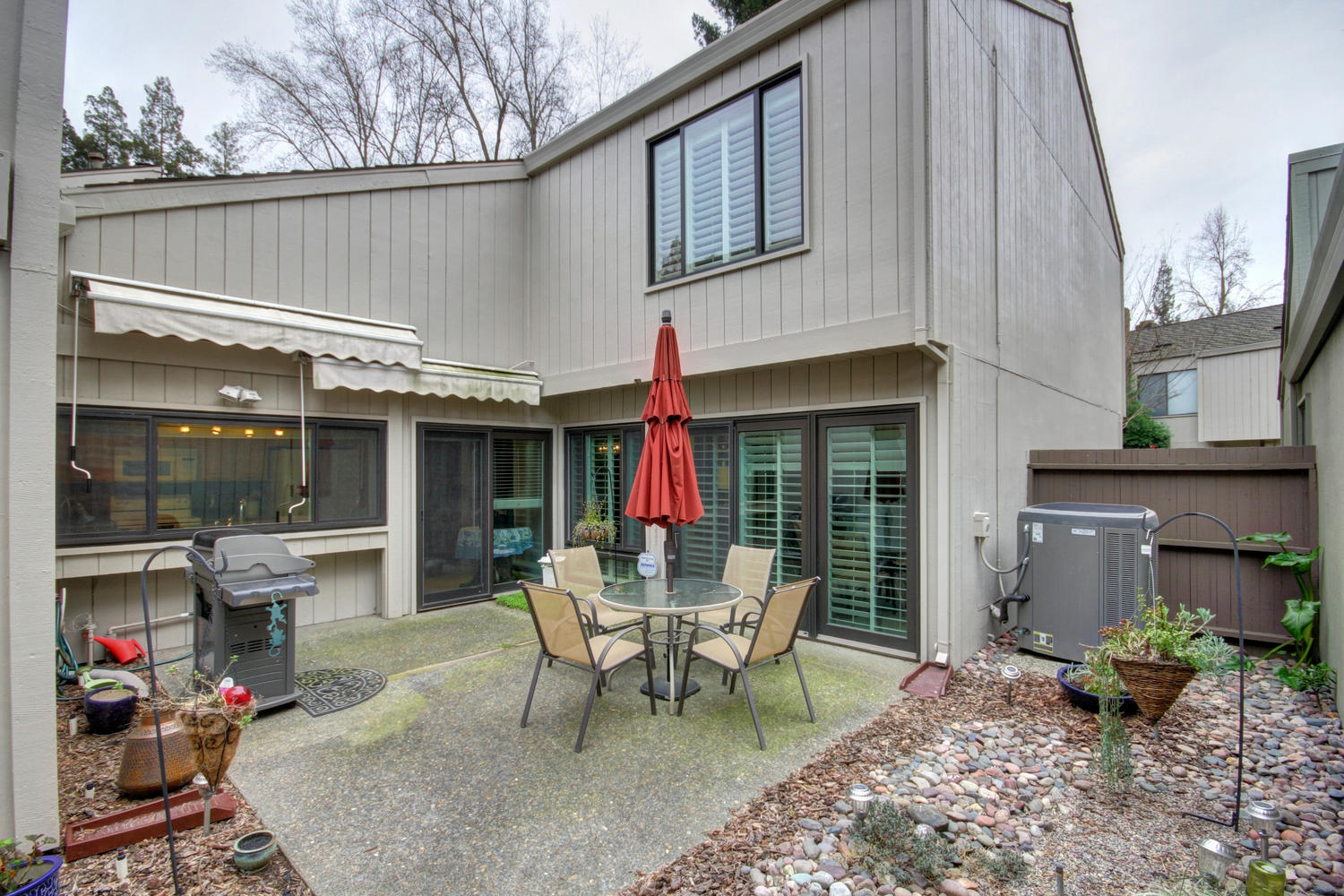 Dunnigan Realtors 2 Bedrooms, Condominium, Sold Listings, Dunbarton, 2 Bathrooms, Listing ID 1152, Sacramento, California, United States, 95825,