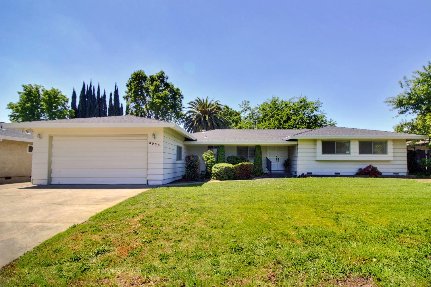 Dunnigan Realtors, Carmichael, 4033 Garfield Ave, Carmichael, California, United States 95608, 3 Bedrooms Bedrooms, ,2 BathroomsBathrooms,Single Family Home,Active Listings,Garfield Ave,1369