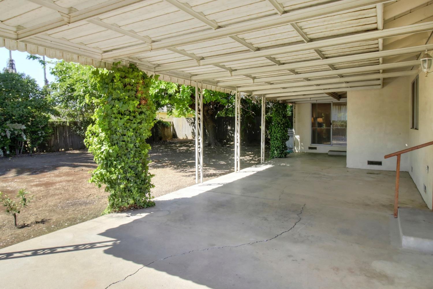 Dunnigan Realtors, Carmichael, 4033 Garfield Ave, Carmichael, California, United States 95608, 3 Bedrooms Bedrooms, ,2 BathroomsBathrooms,Single Family Home,Active Listings,Garfield Ave,1369