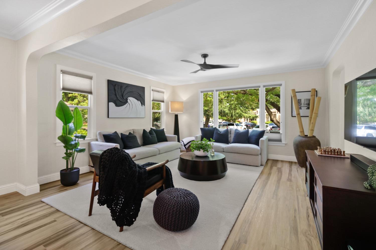 East Sac, Dunnigan Realtors, 232 33rd St, Sacramento, California, United States 95816, 3 Bedrooms Bedrooms, ,2 BathroomsBathrooms,Single Family Home,Active Listings,33rd St,1370