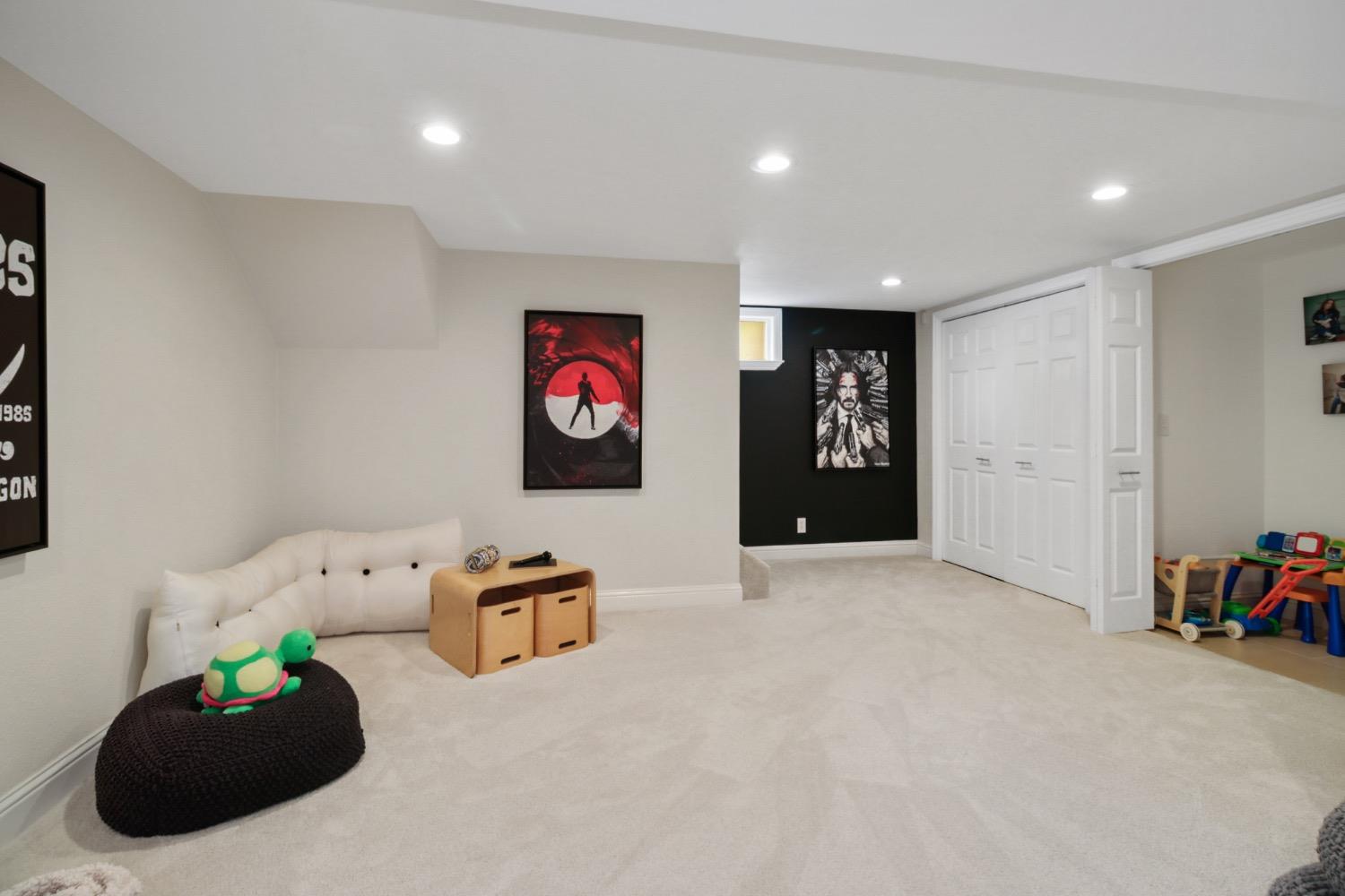 East Sac, Dunnigan Realtors, 232 33rd St, Sacramento, California, United States 95816, 3 Bedrooms Bedrooms, ,2 BathroomsBathrooms,Single Family Home,Active Listings,33rd St,1370
