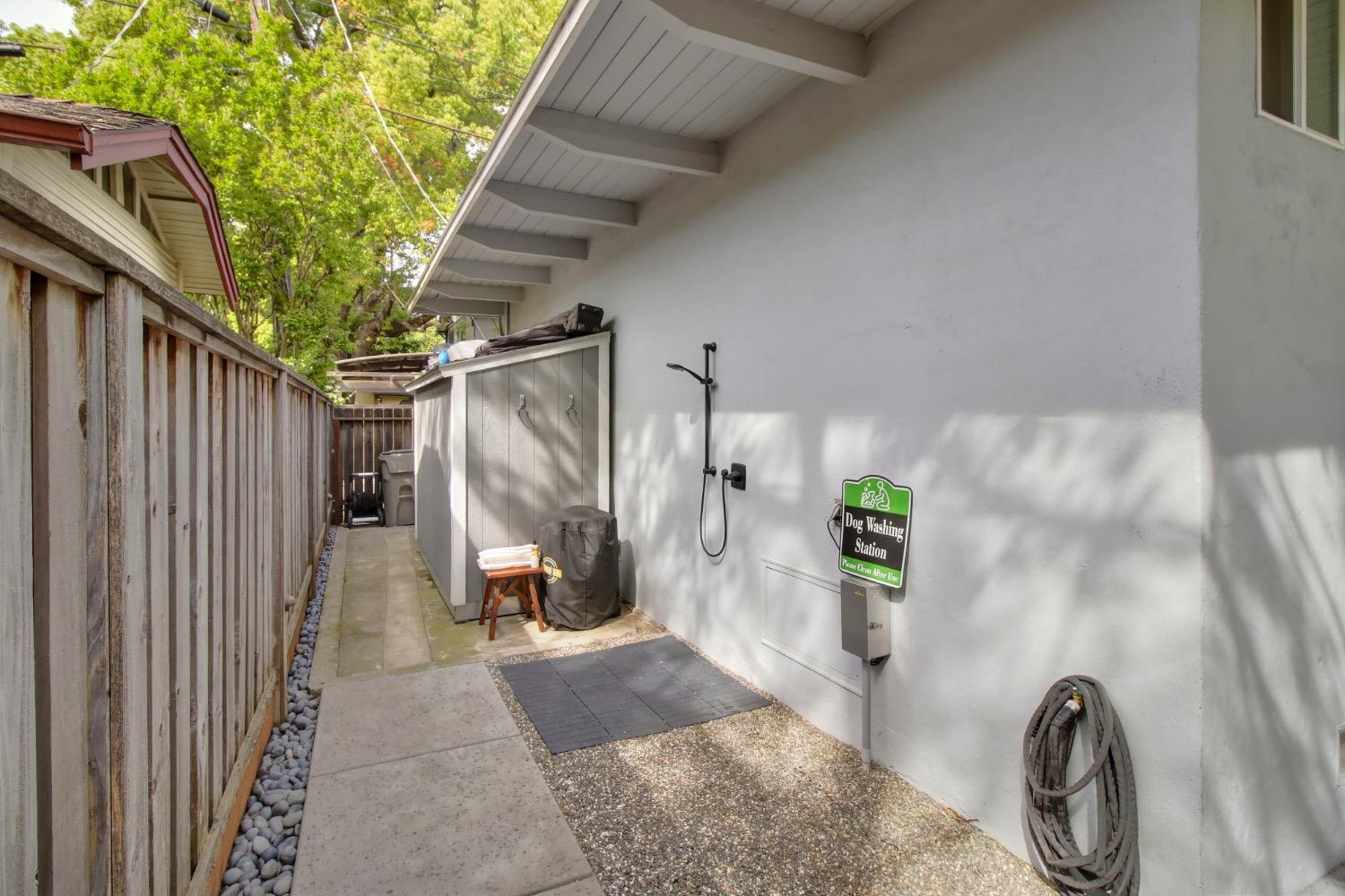 East Sac, Dunnigan Realtors, 232 33rd St, Sacramento, California, United States 95816, 3 Bedrooms Bedrooms, ,2 BathroomsBathrooms,Single Family Home,Active Listings,33rd St,1370