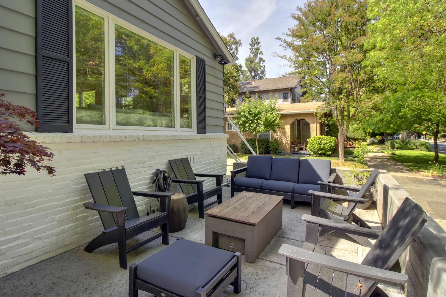 East Sac, Dunnigan Realtors, 232 33rd St, Sacramento, California, United States 95816, 3 Bedrooms Bedrooms, ,2 BathroomsBathrooms,Single Family Home,Active Listings,33rd St,1370