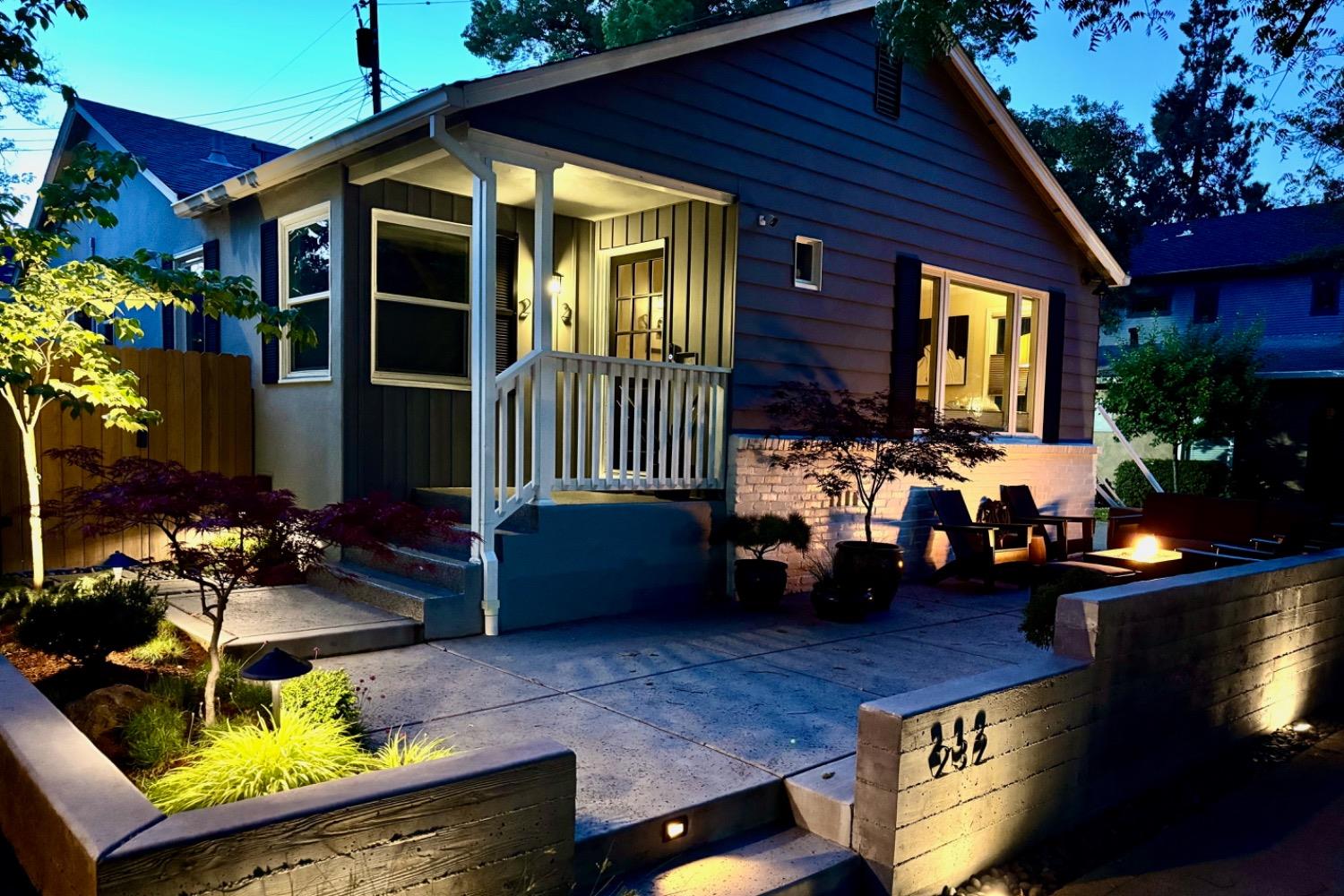 East Sac, Dunnigan Realtors, 232 33rd St, Sacramento, California, United States 95816, 3 Bedrooms Bedrooms, ,2 BathroomsBathrooms,Single Family Home,Active Listings,33rd St,1370