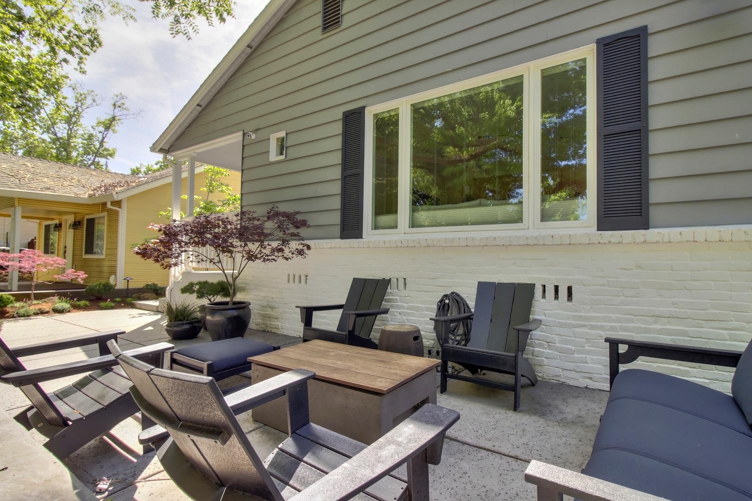 East Sac, Dunnigan Realtors, 232 33rd St, Sacramento, California, United States 95816, 3 Bedrooms Bedrooms, ,2 BathroomsBathrooms,Single Family Home,Active Listings,33rd St,1370