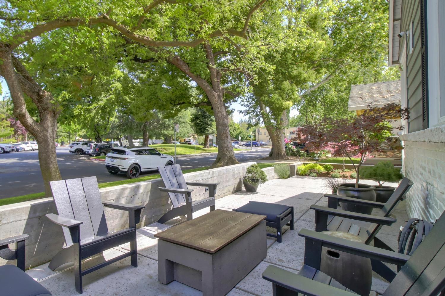 East Sac, Dunnigan Realtors, 232 33rd St, Sacramento, California, United States 95816, 3 Bedrooms Bedrooms, ,2 BathroomsBathrooms,Single Family Home,Active Listings,33rd St,1370
