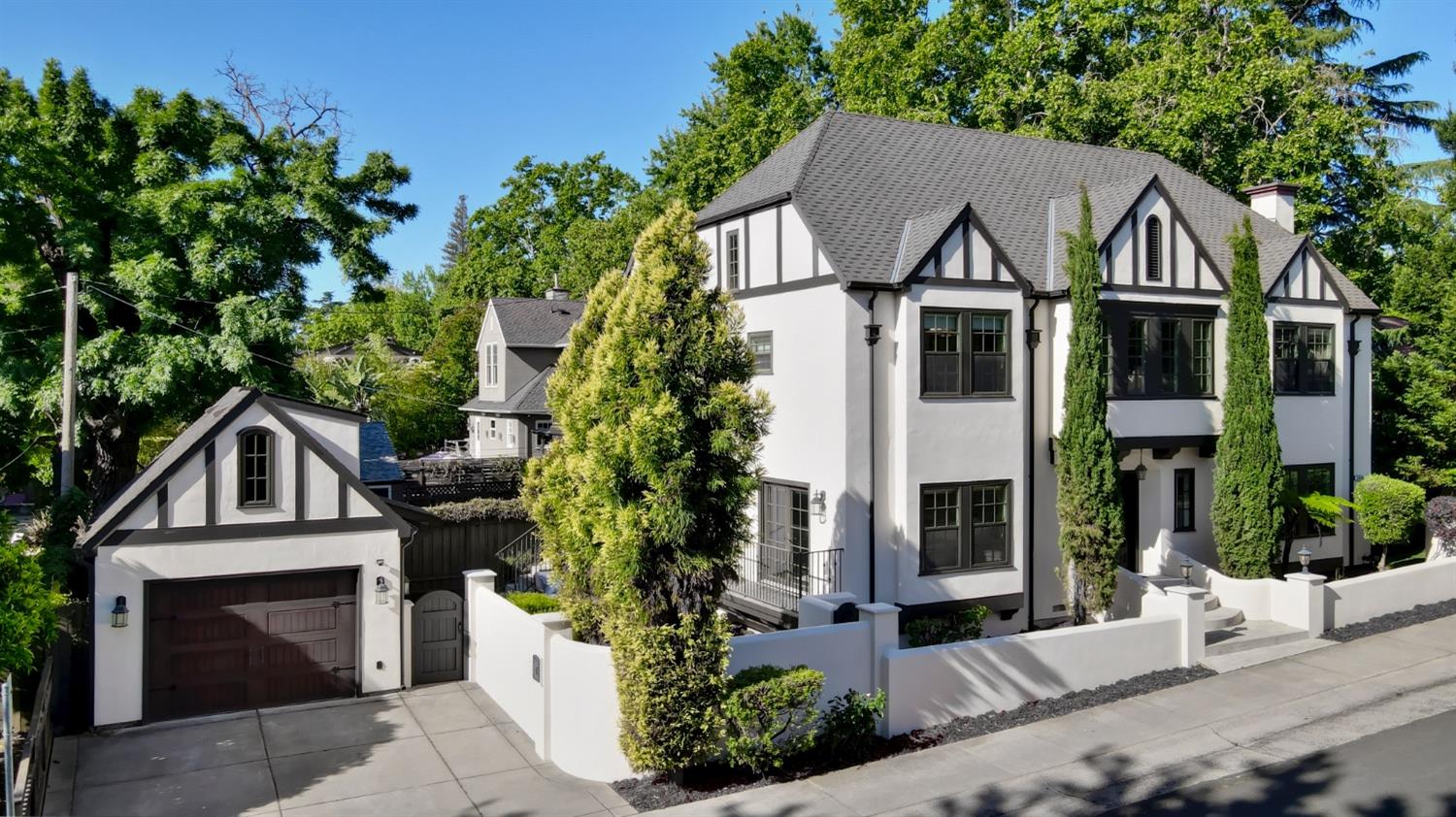 Dunnigan Realtors, East Sac, 3900 M Street, California, United States, 4 Bedrooms Bedrooms, ,3 BathroomsBathrooms,Single Family Home,Active Listings,M Street,1371