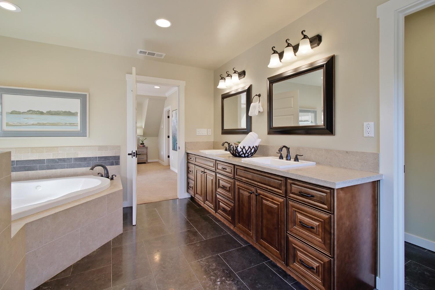 Dunnigan Realtors, East Sac, 3900 M Street, California, United States, 4 Bedrooms Bedrooms, ,3 BathroomsBathrooms,Single Family Home,Active Listings,M Street,1371