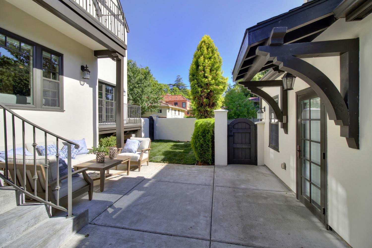 Dunnigan Realtors, East Sac, 3900 M Street, California, United States, 4 Bedrooms Bedrooms, ,3 BathroomsBathrooms,Single Family Home,Active Listings,M Street,1371
