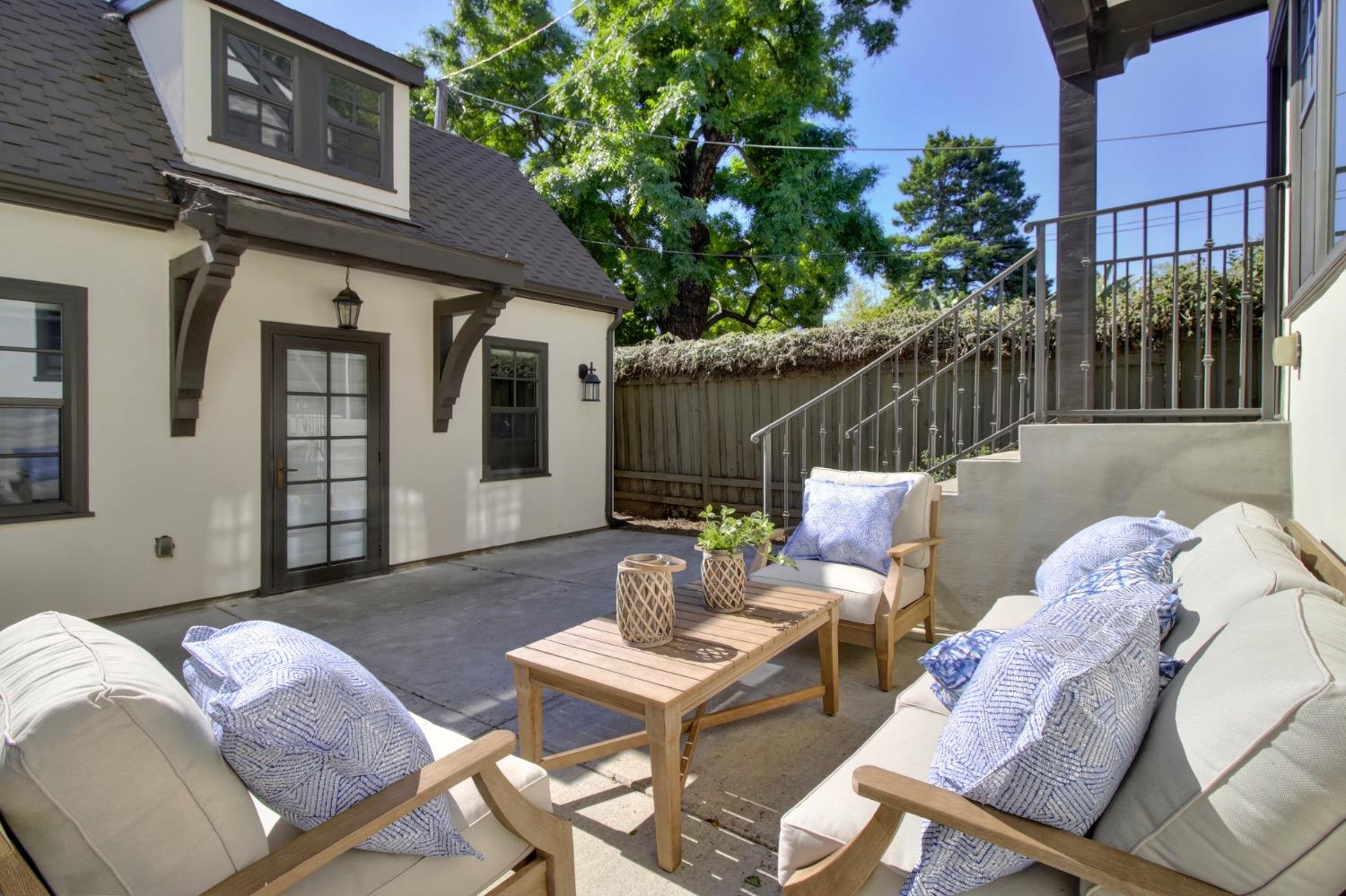 Dunnigan Realtors, East Sac, 3900 M Street, California, United States, 4 Bedrooms Bedrooms, ,3 BathroomsBathrooms,Single Family Home,Active Listings,M Street,1371