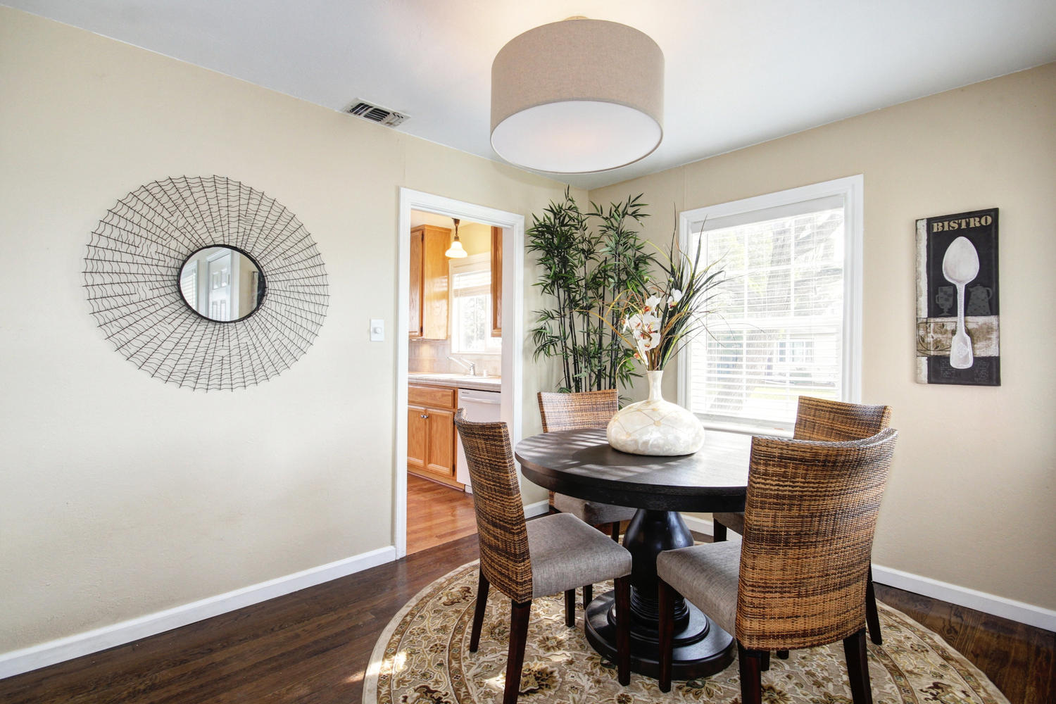 Dunnigan Realtors East Sac 3 Bedrooms, Single Family Home, Sold Listings, C Street, 1 Bathrooms, Listing ID 1089, Sacramento, Sacramento, California, United States, 95819,