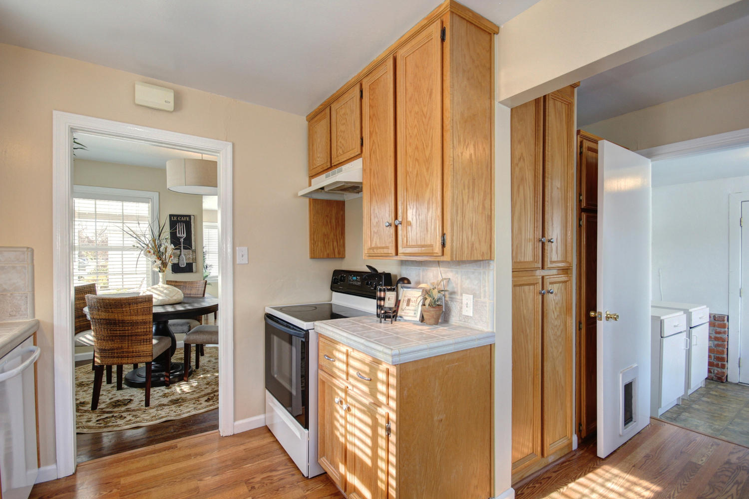 Dunnigan Realtors East Sac 3 Bedrooms, Single Family Home, Sold Listings, C Street, 1 Bathrooms, Listing ID 1089, Sacramento, Sacramento, California, United States, 95819,