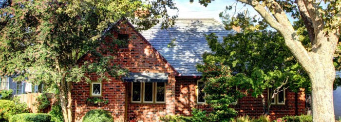 Just Listed 722 46th Street For Sale