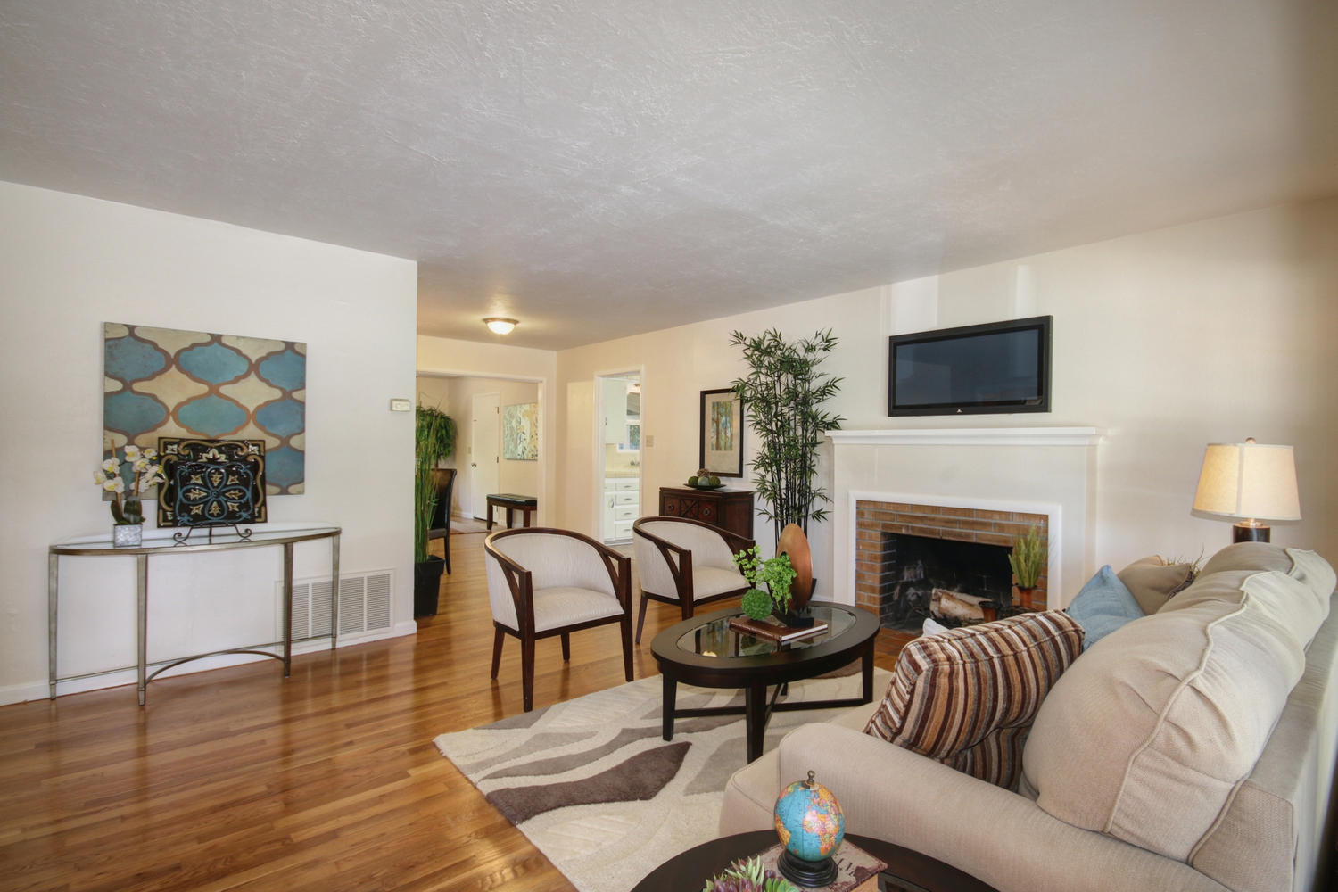 Dunnigan Realtors East Sac 3 Bedrooms, Single Family Home, Sold Listings, 63rd Street, 2 Bathrooms, Listing ID 1100, Sacramento, Sacramento, California, United States, 95819,