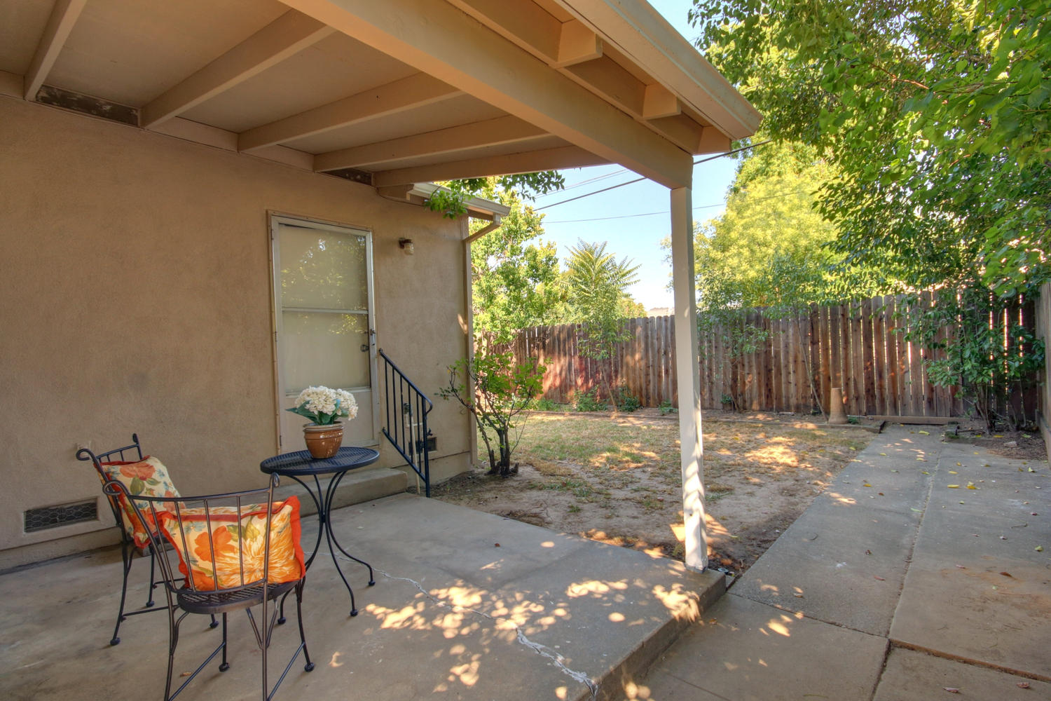 Dunnigan Realtors East Sac 3 Bedrooms, Single Family Home, Sold Listings, 63rd Street, 2 Bathrooms, Listing ID 1100, Sacramento, Sacramento, California, United States, 95819,