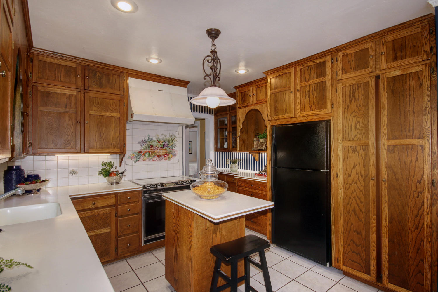 Dunnigan Realtors East Sac 2 Bedrooms, Single Family Home, Sold Listings, D Street, 1 Bathrooms, Listing ID 1102, Sacramento, Sacramento, California, United States, 95816,