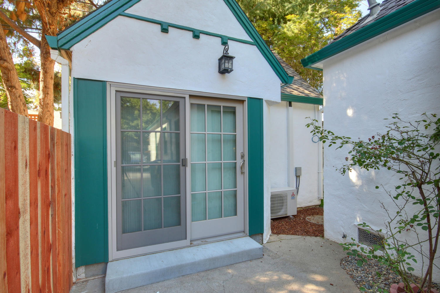 Dunnigan Realtors East Sac 2 Bedrooms, Single Family Home, Sold Listings, D Street, 1 Bathrooms, Listing ID 1102, Sacramento, Sacramento, California, United States, 95816,
