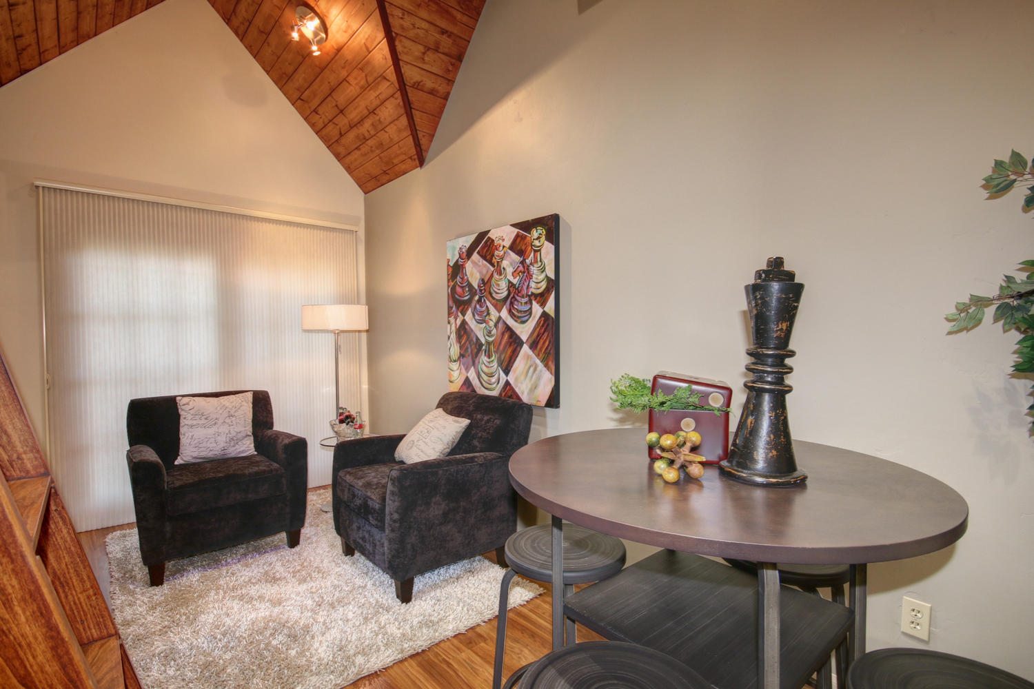 Dunnigan Realtors East Sac 2 Bedrooms, Single Family Home, Sold Listings, D Street, 1 Bathrooms, Listing ID 1102, Sacramento, Sacramento, California, United States, 95816,