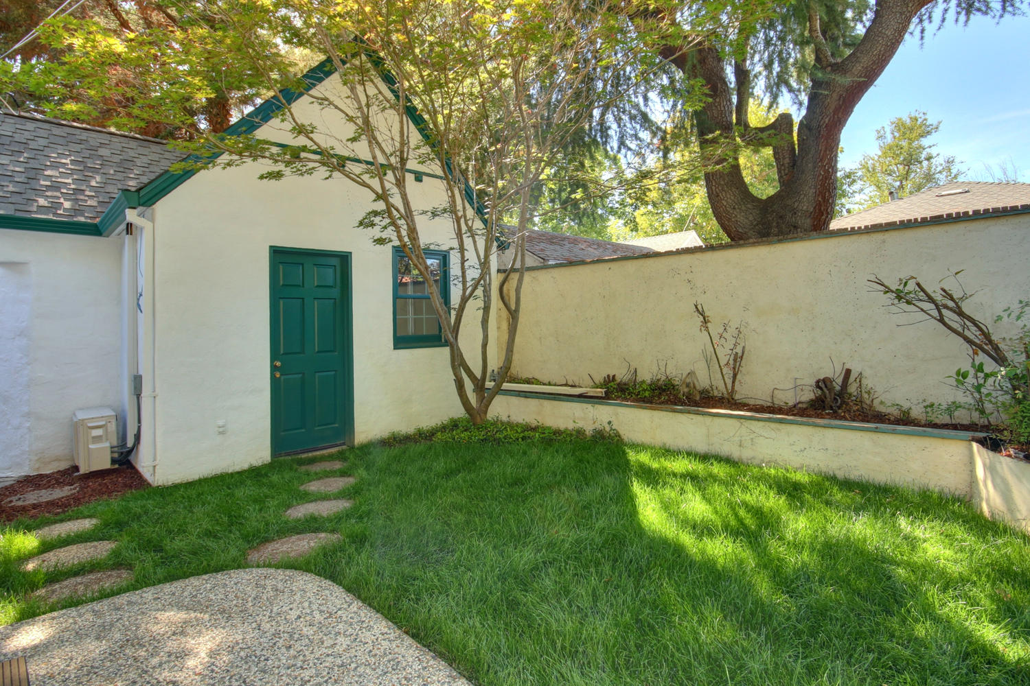 Dunnigan Realtors East Sac 2 Bedrooms, Single Family Home, Sold Listings, D Street, 1 Bathrooms, Listing ID 1102, Sacramento, Sacramento, California, United States, 95816,