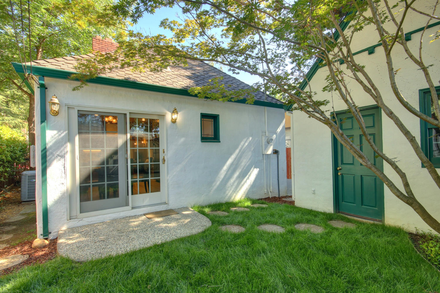 Dunnigan Realtors East Sac 2 Bedrooms, Single Family Home, Sold Listings, D Street, 1 Bathrooms, Listing ID 1102, Sacramento, Sacramento, California, United States, 95816,