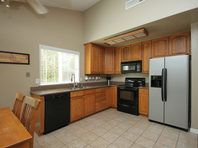 Dunnigan Realtors 4 Bedrooms, Single Family Home, Sold Listings, Ole Ct, 2 Bathrooms, Listing ID 1007, Sacramento, Sacramento, California, United States, 95826,