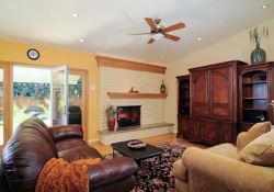 Dunnigan Realtors 4 Bedrooms, Single Family Home, Sold Listings, Saverien Drive, 3 Bathrooms, Listing ID 1012, Sacramento, Sacramento, California, United States, 95864,