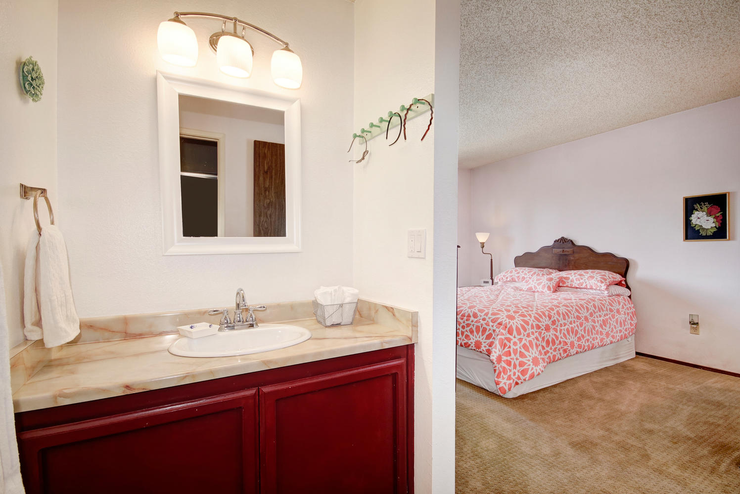Dunnigan Realtors Downtown 3 Bedrooms, Condominium, Sold Listings, Q Street, 2 Bathrooms, Listing ID 1159, Sacramento, Sacramento, California, United States, 95811,