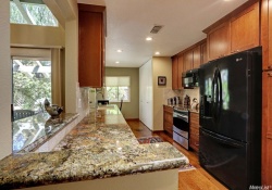 Dunnigan Realtors 2 Bedrooms, Condominium, Sold Listings, Commons Drive, 2 Bathrooms, Listing ID 1163, Sacramento, Sacramento, California, United States, 95825,