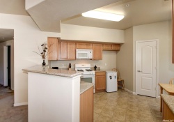 Dunnigan Realtors 2 Bedrooms, Condominium, Sold Listings, Riva Drive, 2 Bathrooms, Listing ID 1164, West Sacramento, Yolo, California, United States, 95691,