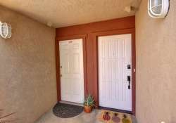 Dunnigan Realtors 3 Bedrooms, Condominium, Sold Listings, Q Street, 2 Bathrooms, Listing ID 1172, Sacramento, Sacramento, California, United States, 95811,