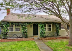 Dunnigan Realtors East Sac 235 39th St, Sacramento, California, United States 95816,3 Bedrooms Bedrooms,1 BathroomBathrooms, Single Family Home,39th St,1192