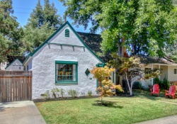 3535 D, Sacramento, California, United States 95816, 2 Bedrooms Bedrooms, ,1 BathroomBathrooms,Apartment,Sold Listings,D,1201