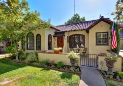 911 42nd, Sacramento, California, United States 95819, 2 Bedrooms Bedrooms, ,1 BathroomBathrooms,Single Family Home,Sold Listings,42nd,1205
