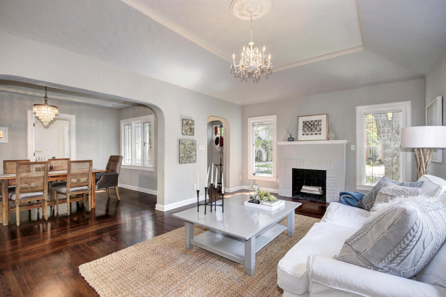 Dunnigan Realtors East Sac 320 37th St, Sacramento, California, United States 95816, 4 Bedrooms Bedrooms, ,2 BathroomsBathrooms,Single Family Home,Active Listings,37th St,1206