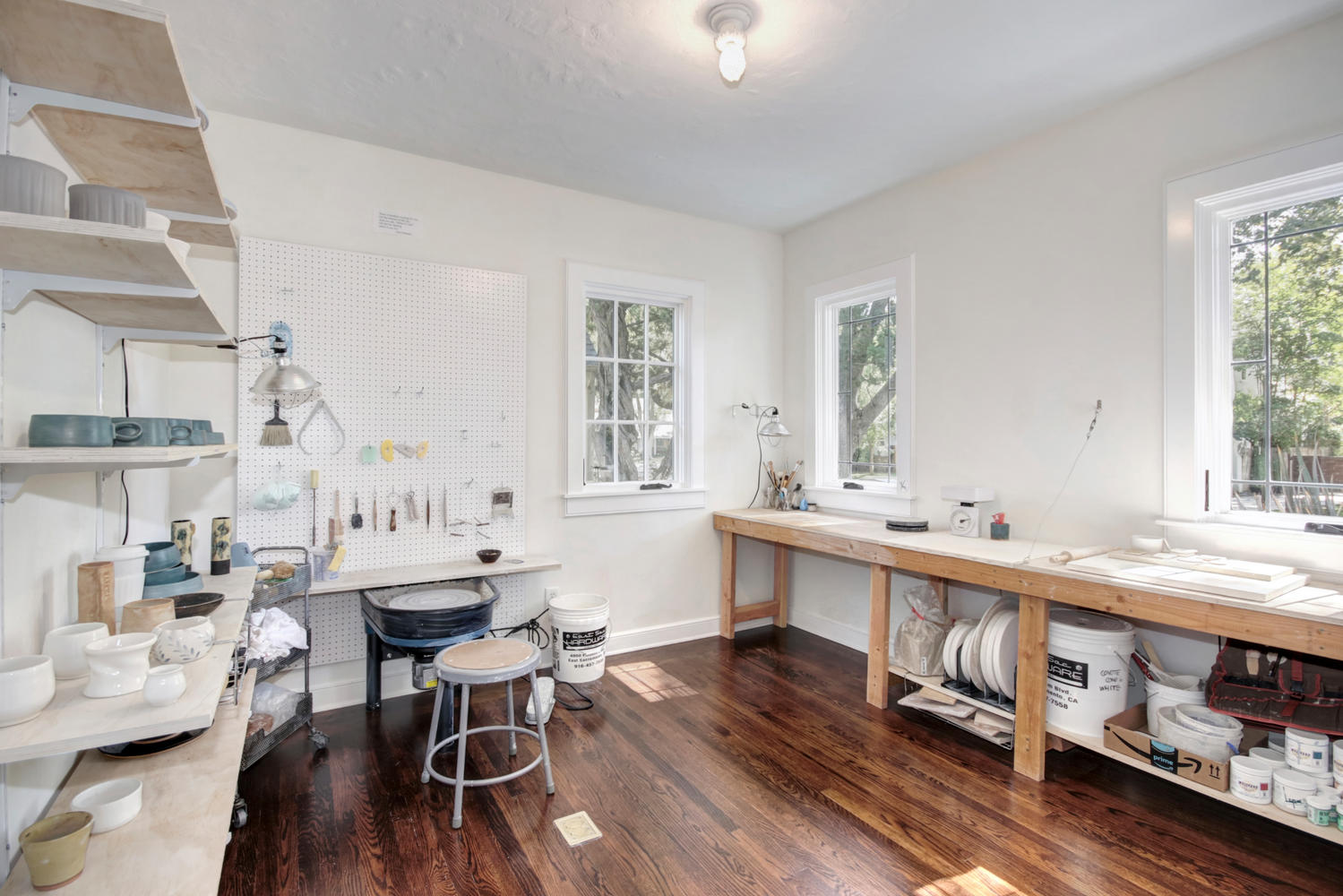 Dunnigan Realtors East Sac 320 37th St, Sacramento, California, United States 95816, 4 Bedrooms Bedrooms, ,2 BathroomsBathrooms,Single Family Home,Active Listings,37th St,1206