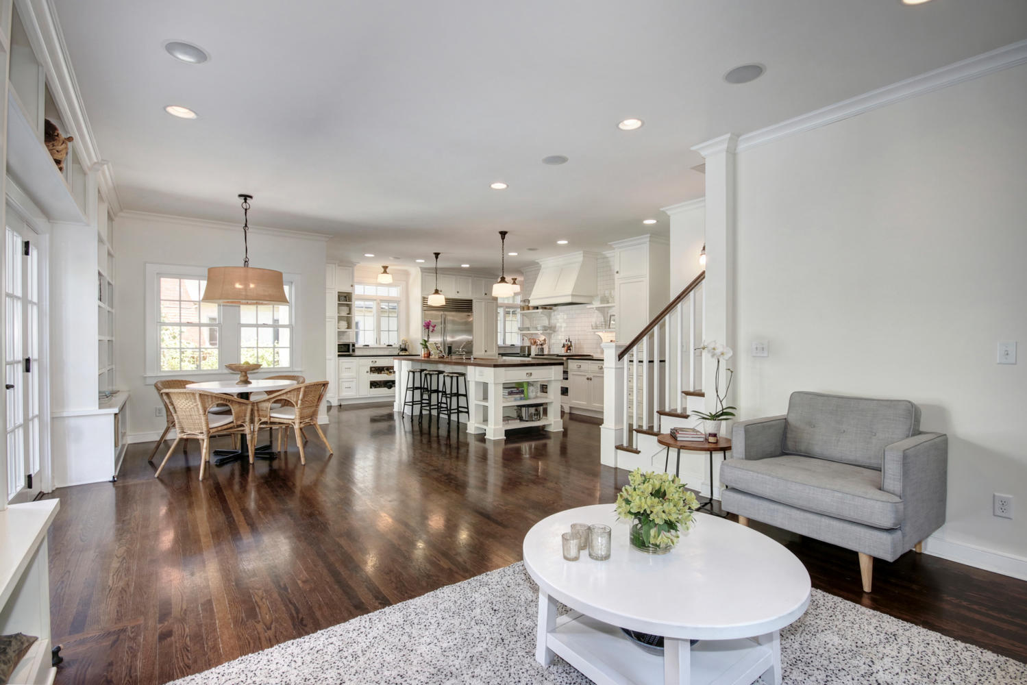 Dunnigan Realtors East Sac 320 37th St, Sacramento, California, United States 95816, 4 Bedrooms Bedrooms, ,2 BathroomsBathrooms,Single Family Home,Active Listings,37th St,1206