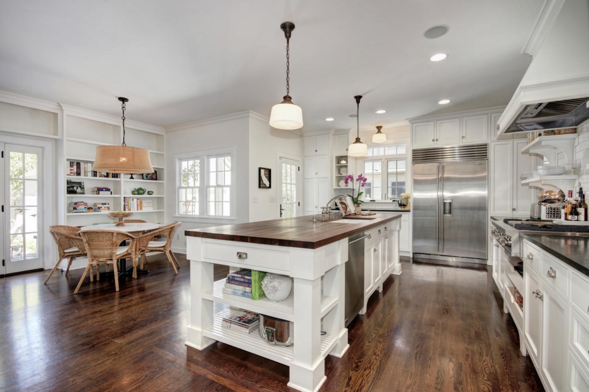 Dunnigan Realtors East Sac 320 37th St, Sacramento, California, United States 95816, 4 Bedrooms Bedrooms, ,2 BathroomsBathrooms,Single Family Home,Active Listings,37th St,1206