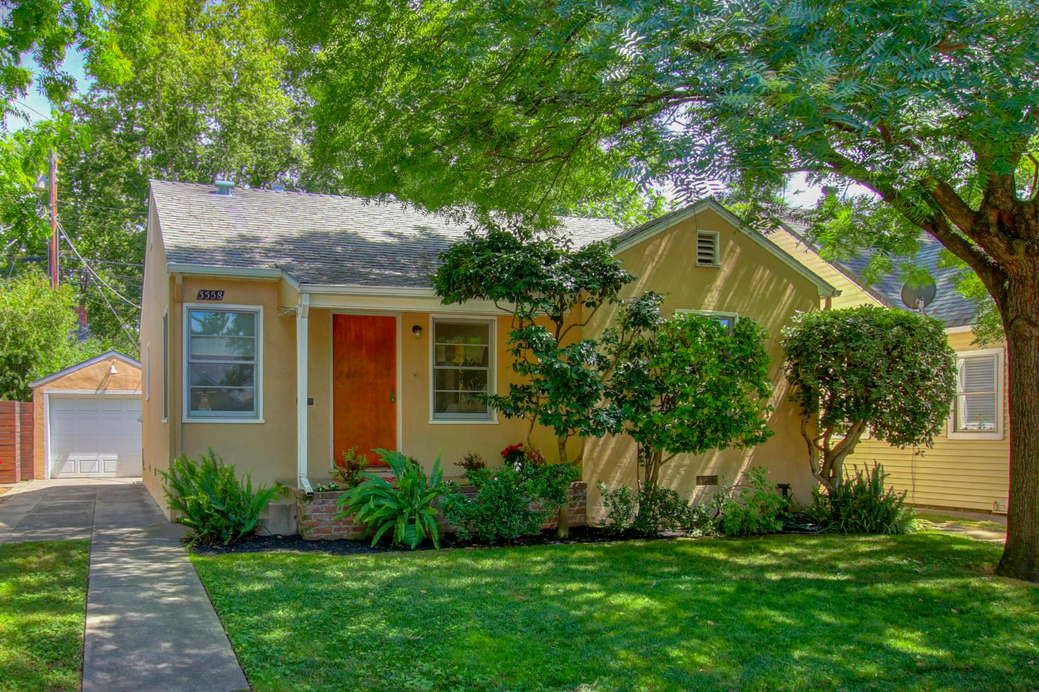 Dunnigan Realtors, East Sac, 3558 D Street, Sacramento, California, United States 95816, 2 Bedrooms Bedrooms, ,1 BathroomBathrooms,Single Family Home,Active Listings,D Street,1228