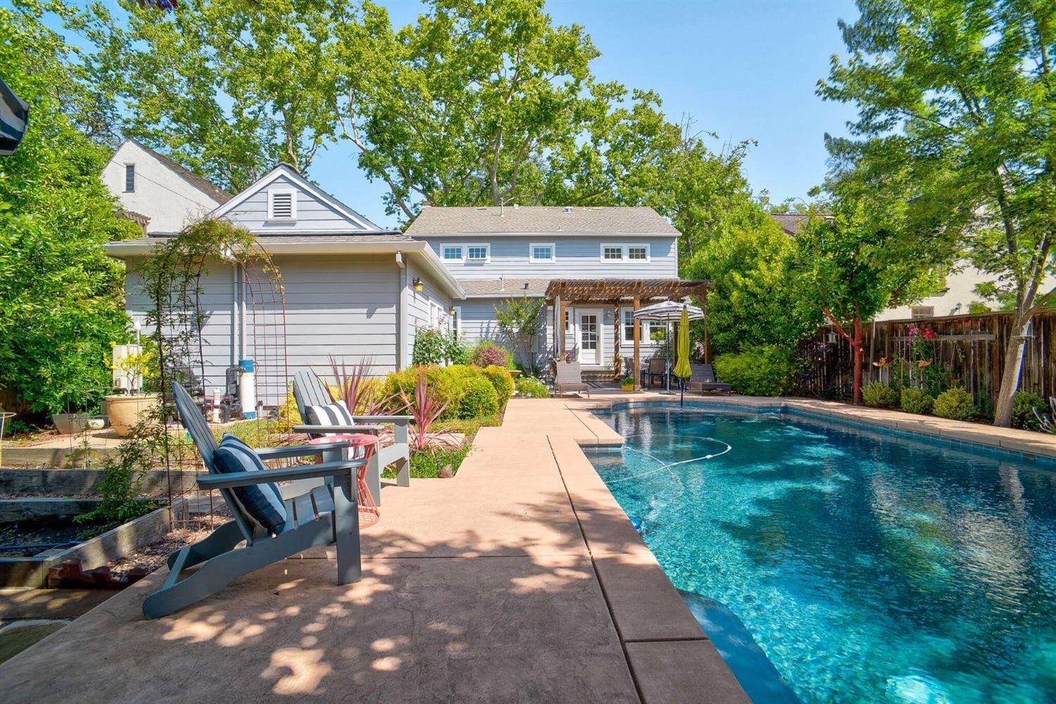 Dunnigan Realtors, McKinley Park, 3710 McKinley Blvd, Sacramento, California, United States 95816, 4 Bedrooms Bedrooms, ,2 BathroomsBathrooms,Single Family Home,Sold Listings,McKinley Blvd,1229