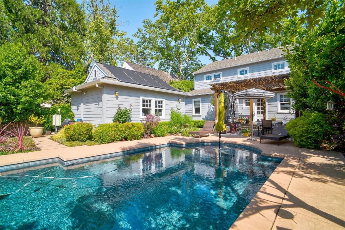 Dunnigan Realtors, McKinley Park, 3710 McKinley Blvd, Sacramento, California, United States 95816, 4 Bedrooms Bedrooms, ,2 BathroomsBathrooms,Single Family Home,Sold Listings,McKinley Blvd,1229