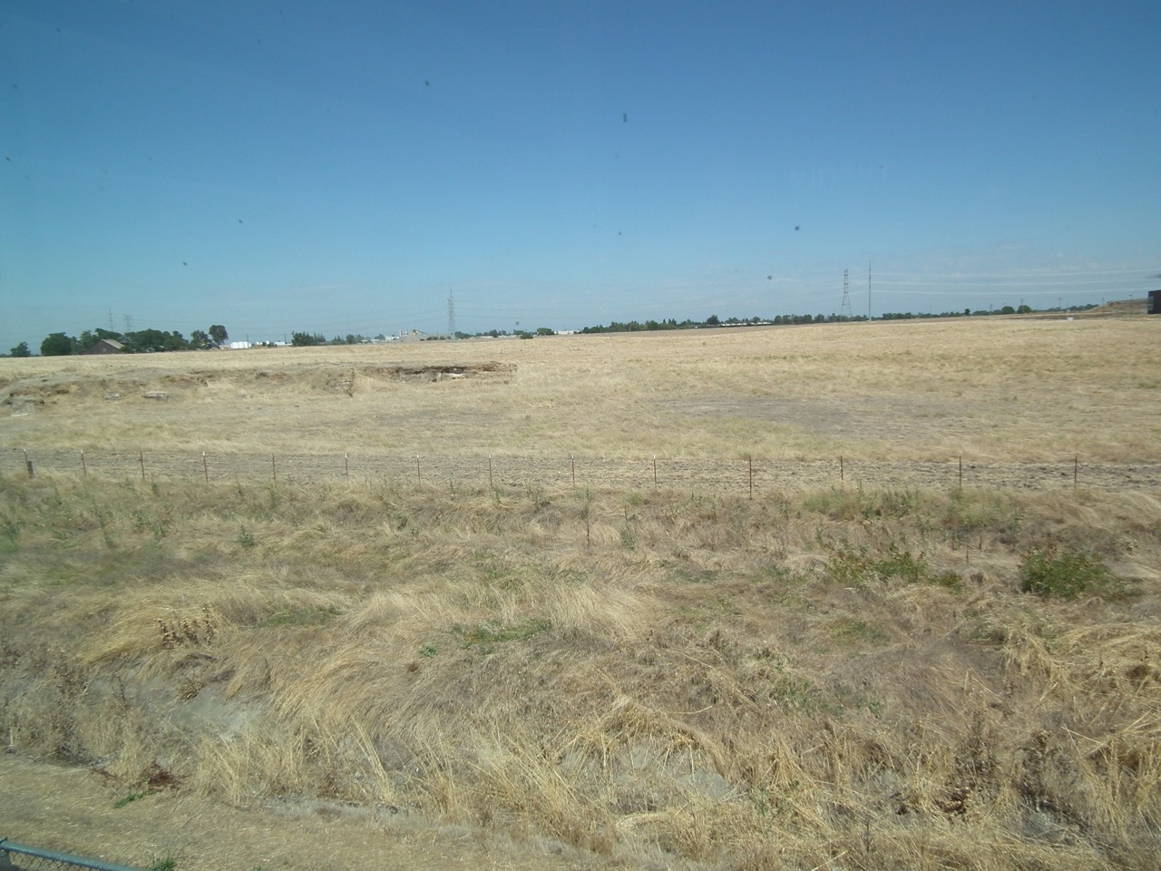 Dunnigan Realtors 3 Bedrooms, Single Family Home, Sold Listings, Amnest Way, 2 Bathrooms, Listing ID 1021, Sacramento, Sacramento, California, United States, 95835,