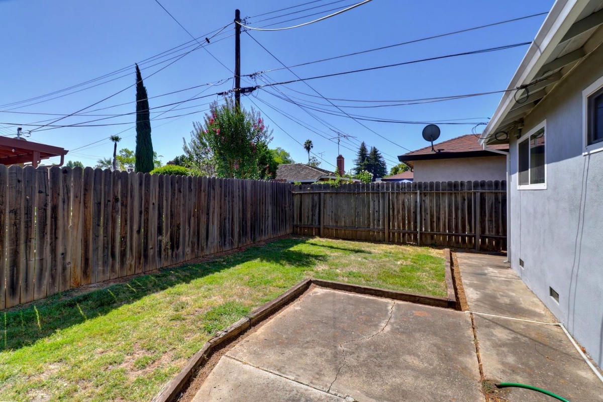 Dunnigan Realtors, 181-185 Brady Ct., Sacramento, Sacramento, California, United States 95820, 3 Bedrooms Bedrooms, ,Apartment,Active Listings,Brady Ct.,1257