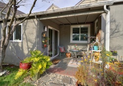 Land Park, Dunnigan Realtors, 1990-2000 7th Ave, Sacramento, Sacramento, California, United States 95818, 3 Bedrooms Bedrooms, ,2 BathroomsBathrooms,Single Family Home,Sold Listings,7th Ave,1276