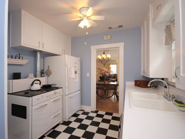 Dunnigan Realtors East Sac 2 Bedrooms, Single Family Home, Sold Listings, D Street, 1 Bathrooms, Listing ID 1000, Sacramento, Sacramento, California, United States, 95816,