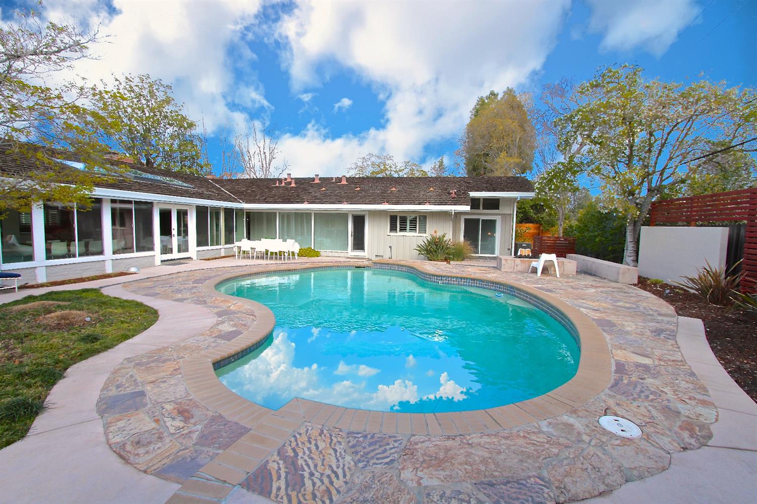 Dunnigan Realtors, Land Park, 4601 Cabana, Sacramento, Sacramento, California, United States 95822, 4 Bedrooms Bedrooms, ,3 BathroomsBathrooms,Single Family Home,Sold Listings,Cabana ,1286