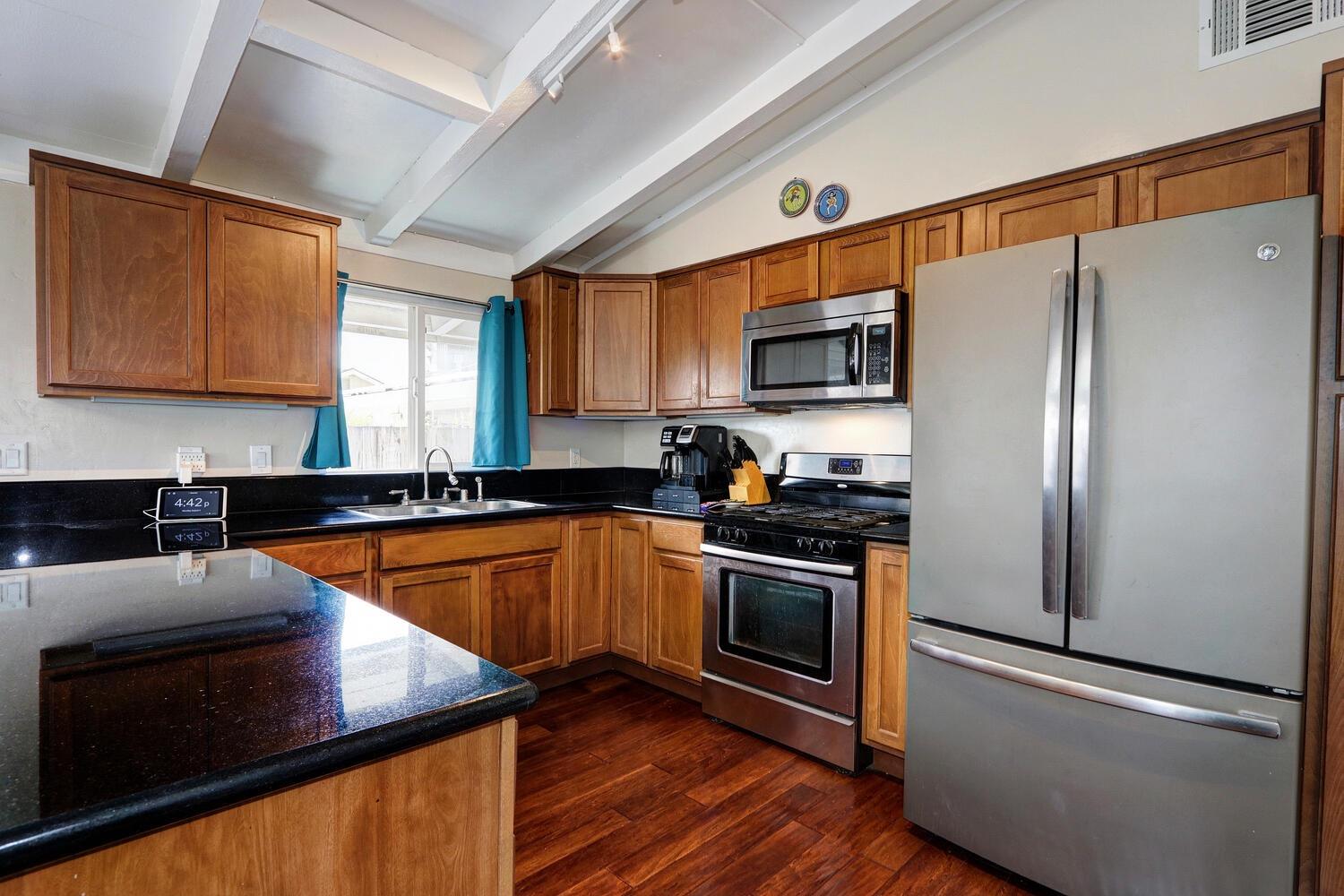 Dunnigan Realtors, 133 Monticello, Rio Linda, Sacramento, California, United States 95673, 4 Bedrooms Bedrooms, ,2 BathroomsBathrooms,Single Family Home,Pending Listings,Monticello ,1292