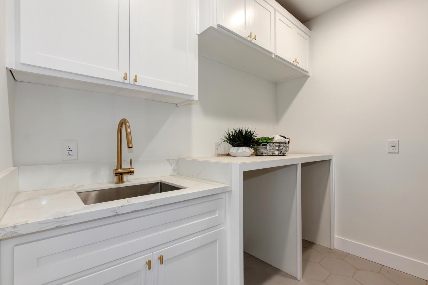 Dunnigan Realtors, East Sac, 1624 48th, Sacramento, Sacramento, California, United States 95819, 3 Bedrooms Bedrooms, ,2 BathroomsBathrooms,Single Family Home,Active Listings,48th,1299