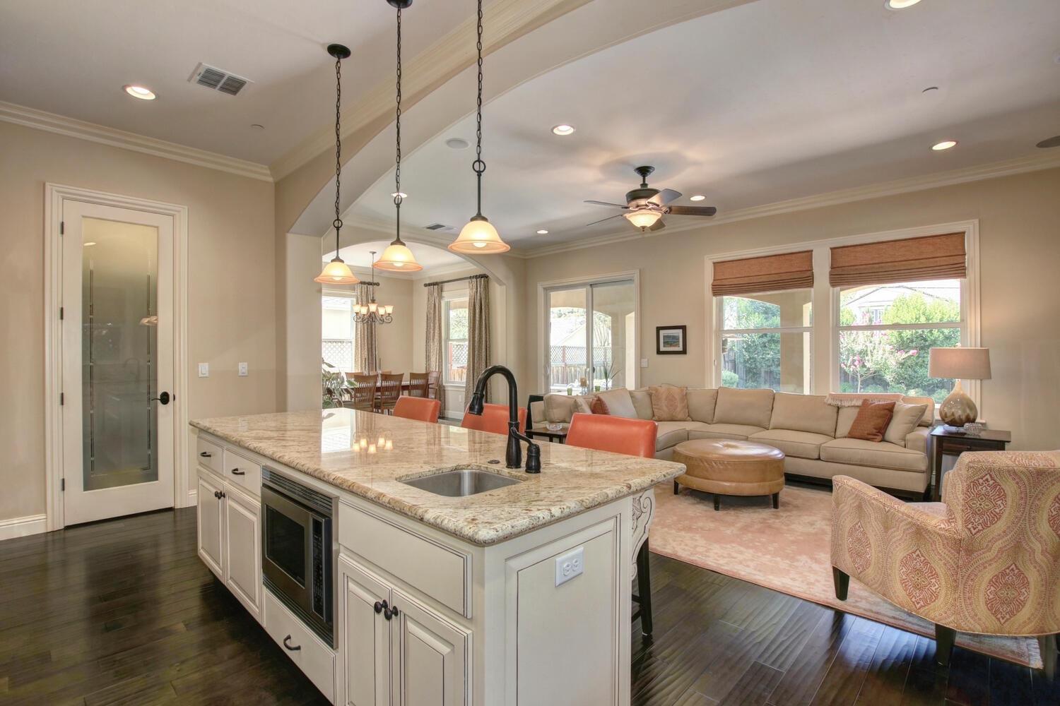 Dunnigan Realtors, East Sac, 1344 39th, Sacramento, Sacramento, California, United States 95816, 5 Bedrooms Bedrooms, ,3 BathroomsBathrooms,Single Family Home,Sold Listings,39th,1301